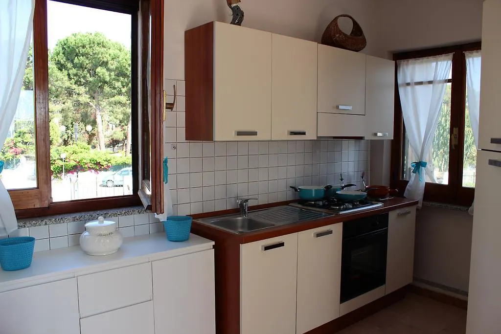 Appartamenti In Villa Nicanda Porto Columbu - Perd'E Sali Apartmán