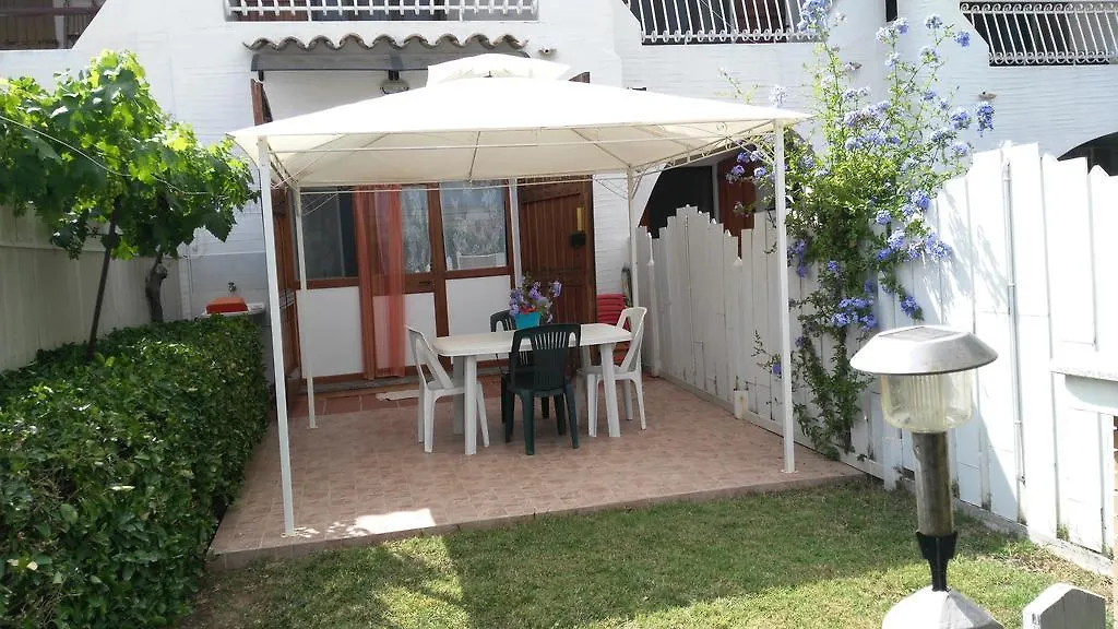 Appartamenti In Villa Nicanda Porto Columbu - Perd'E Sali