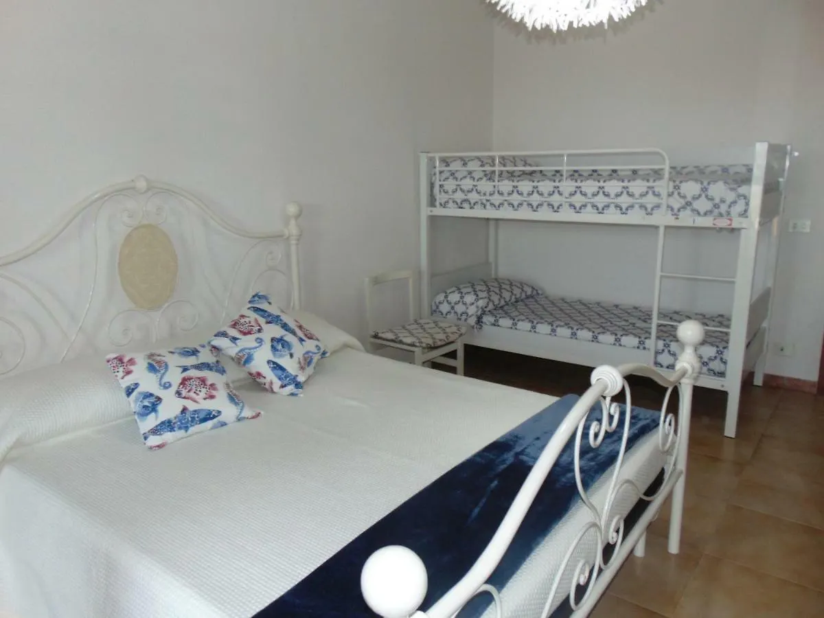 Appartamenti In Villa Nicanda Porto Columbu - Perd'E Sali